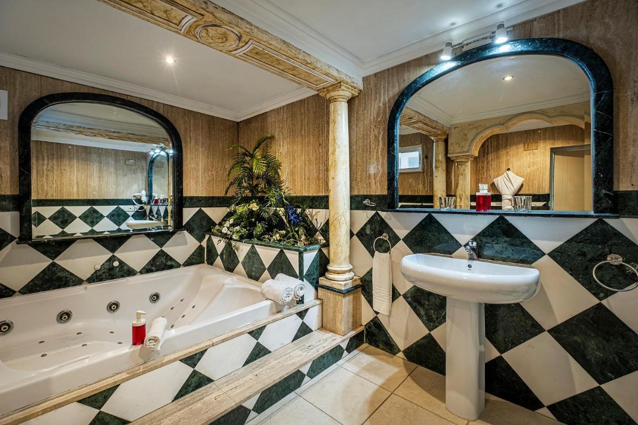 Hotel Ginés Eksteriør bilde