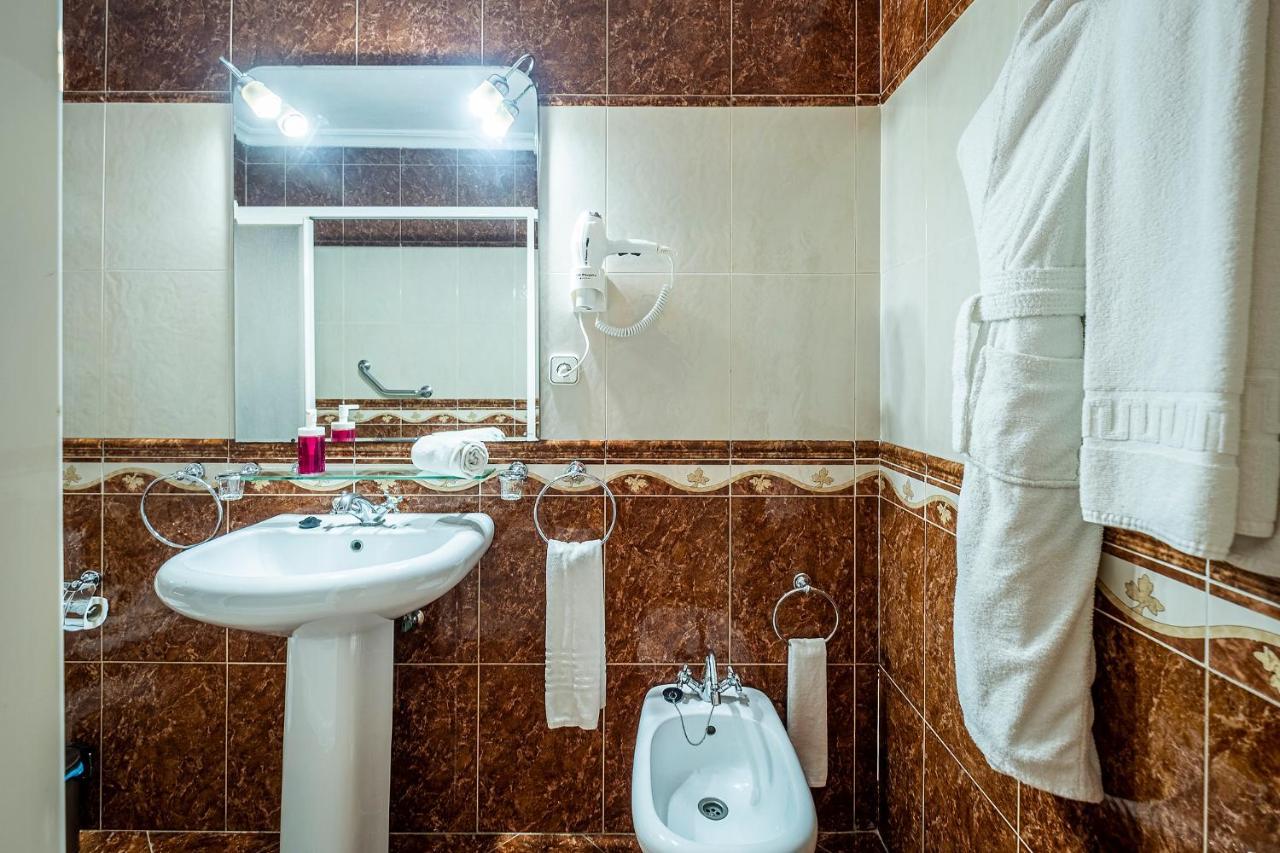 Hotel Ginés Eksteriør bilde